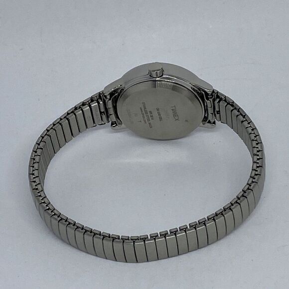 Timex Easy Reader T2H371 Women's Silver Brass Analog Dial Quartz Watch RQ530 - Picture 11 of 12